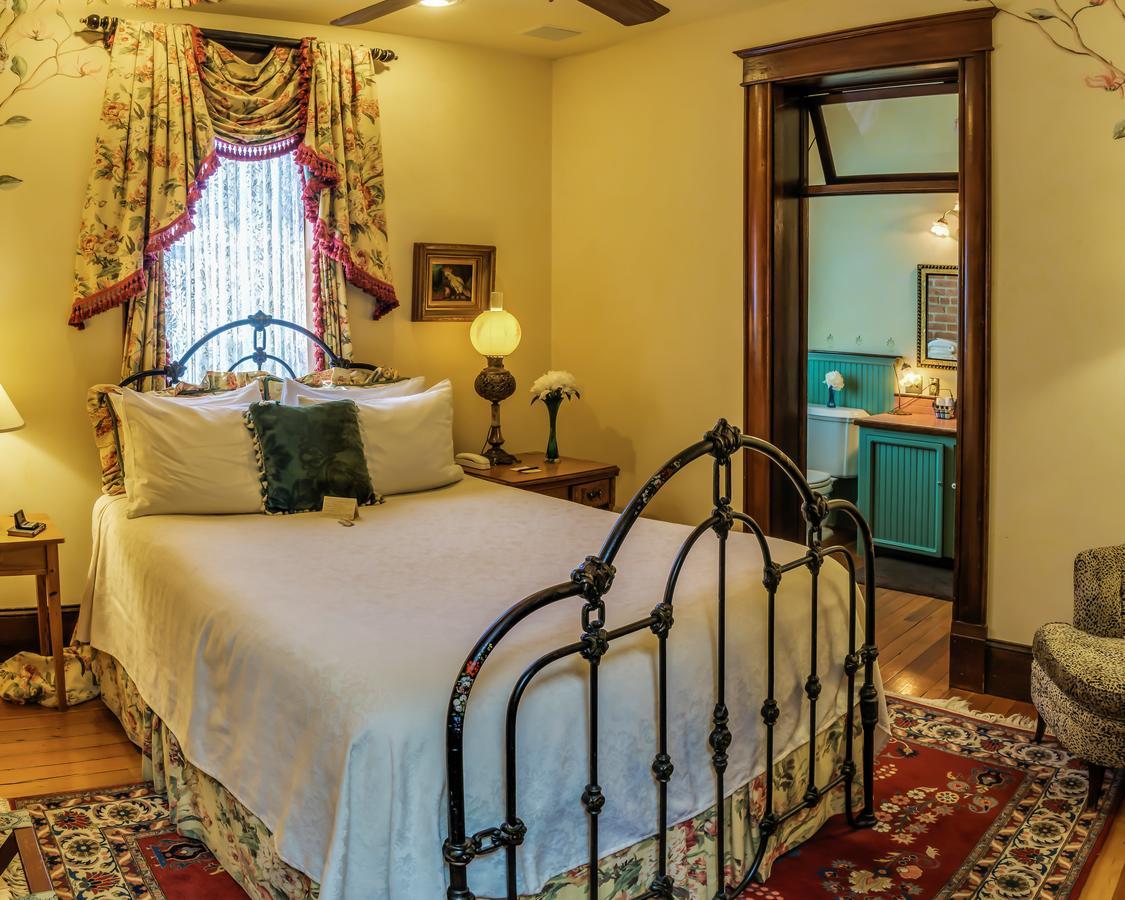 The Peerless 4* Ashland